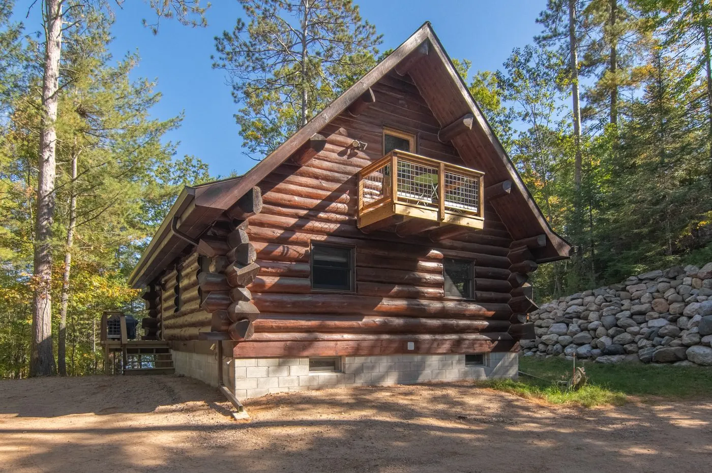 Pine & Dandy cabin